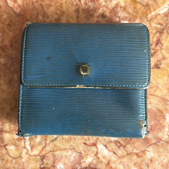 Louis Vuitton blue epi rehab wallet - Picture 2 of 15